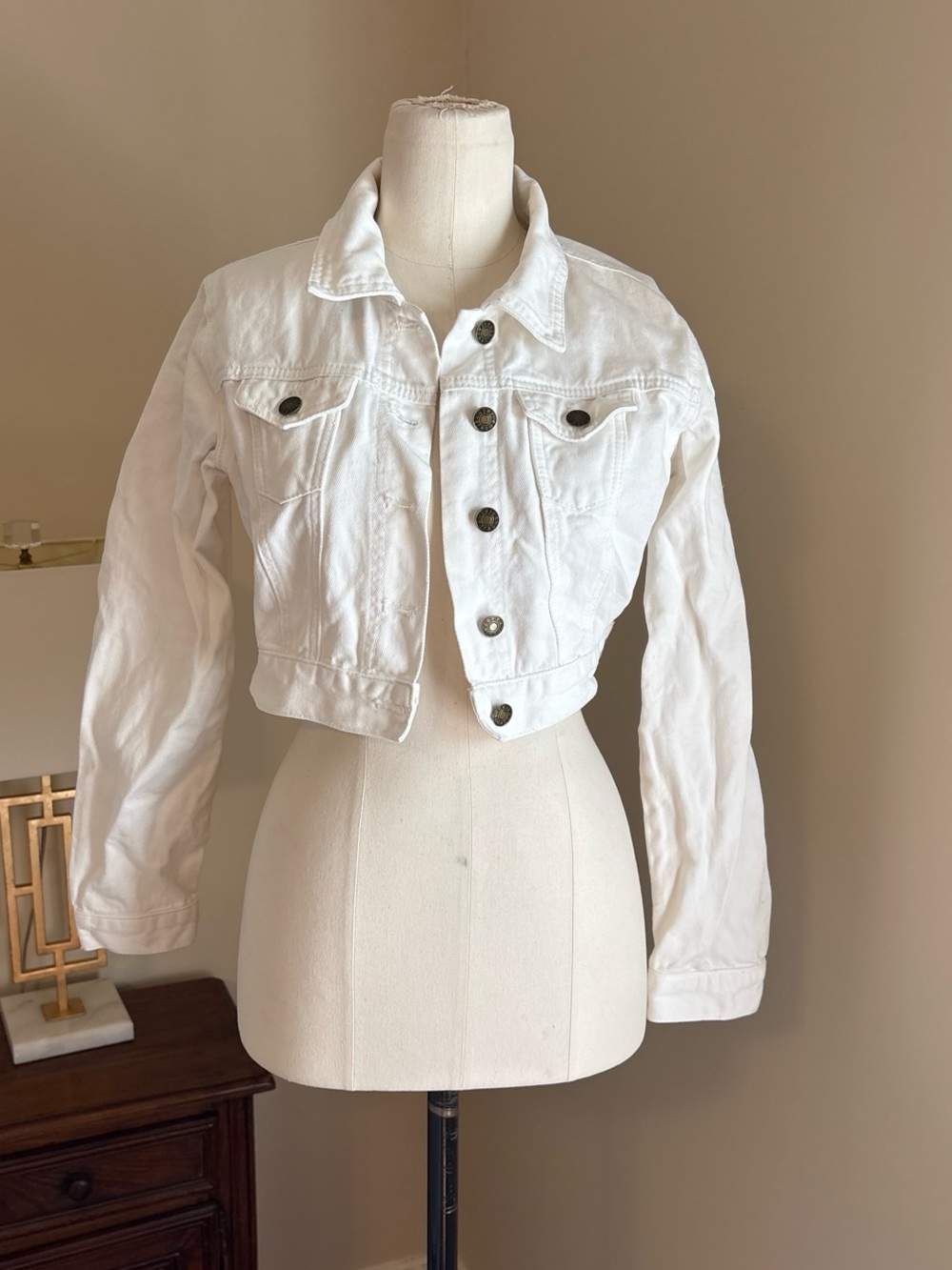 zeagoo White Cropped Denim Jacket for Women